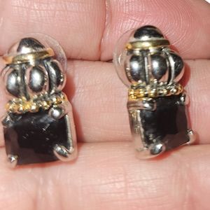 Stud Earrings with Square Black Stone